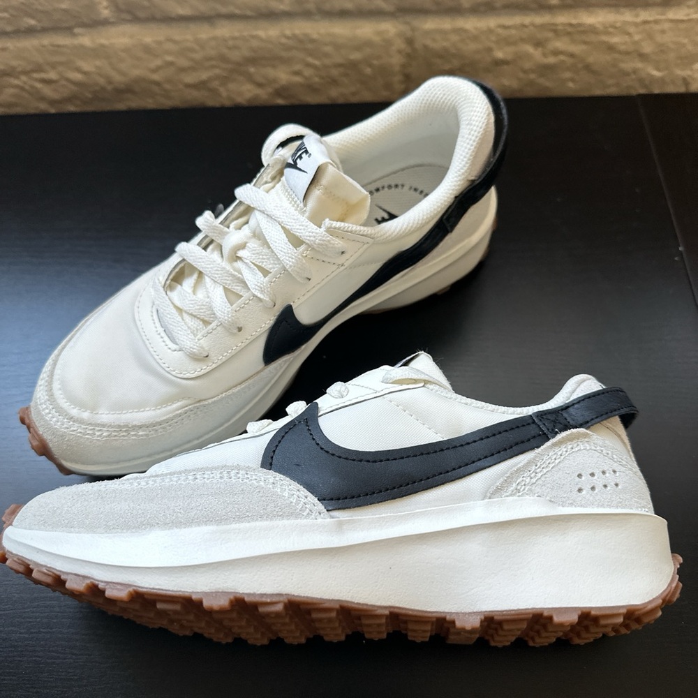 Nike Waffle Debut Women’s Shoes